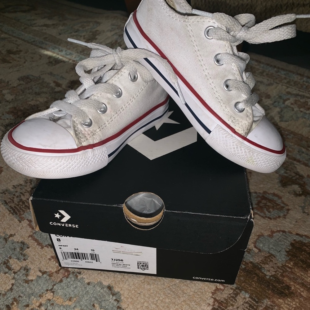 Toddler girl converse